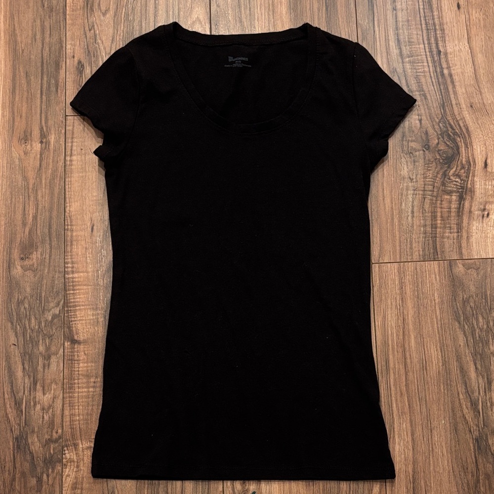 XS Basic Plain Black Top Staple Shirt Short Sleeve Casual Layering School Clothe